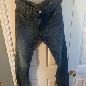 American eagle men’s jeans size 32/34